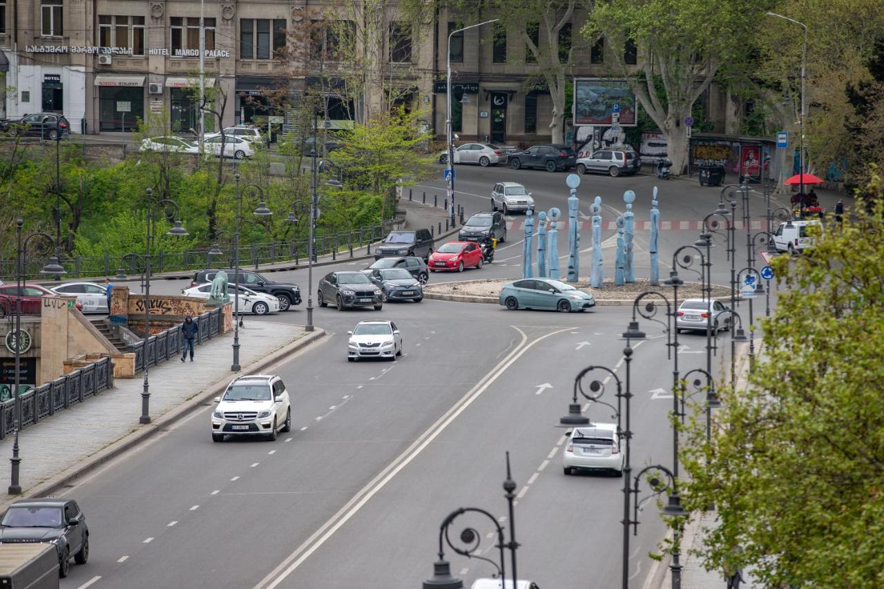Downtown River Apartments Tbilisi Luaran gambar